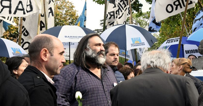 «El Gobierno tiene la misma concepción política que la Dictadura militar»
