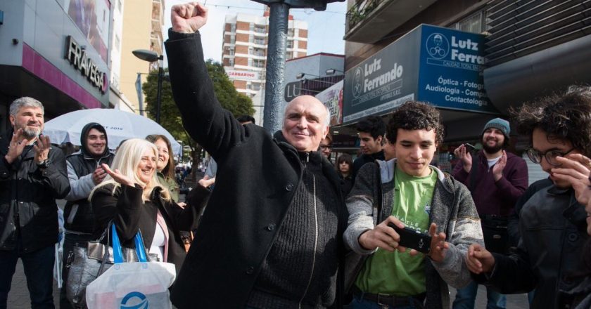 Espert pidió despedir «millones» de estatales