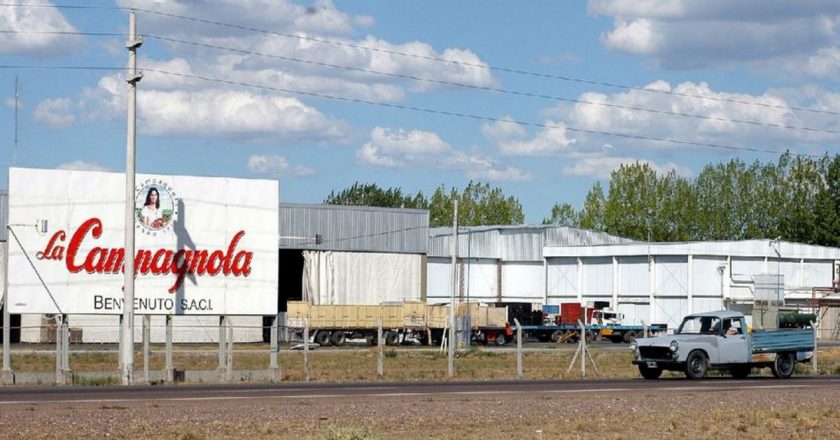 La caída no se detiene y Arcor cierra la planta de La Campagnola Río Negro