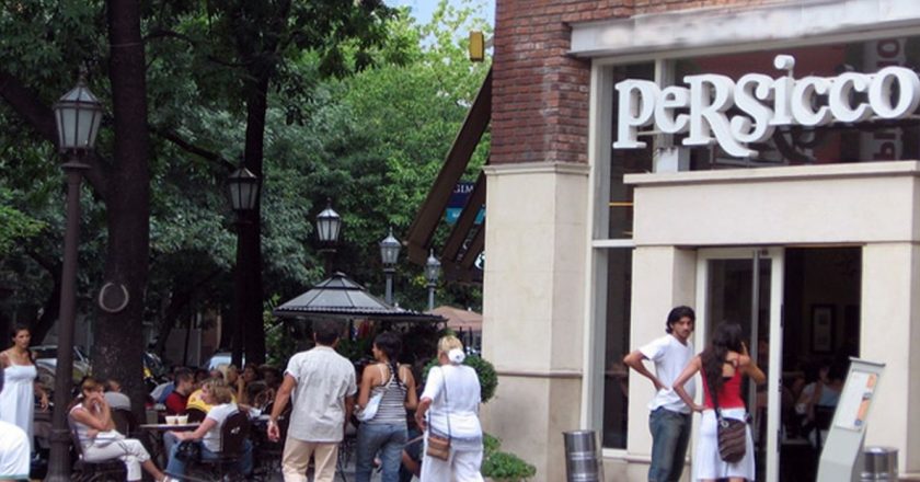 Se profundiza la crisis de la cadena de heladerías Persicco