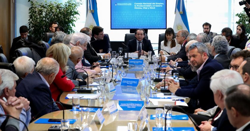 Ya es oficial la suba del salario mínimo vital y móvil