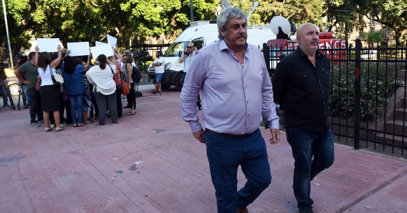 Docentes le reclaman a Macri que declare la emergencia alimentaria, nutricional y educativa