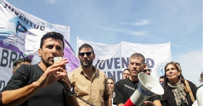 Sin acuerdo salarial, los Aeronavegantes podrían paralizar los vuelos de Latam el fin de semana