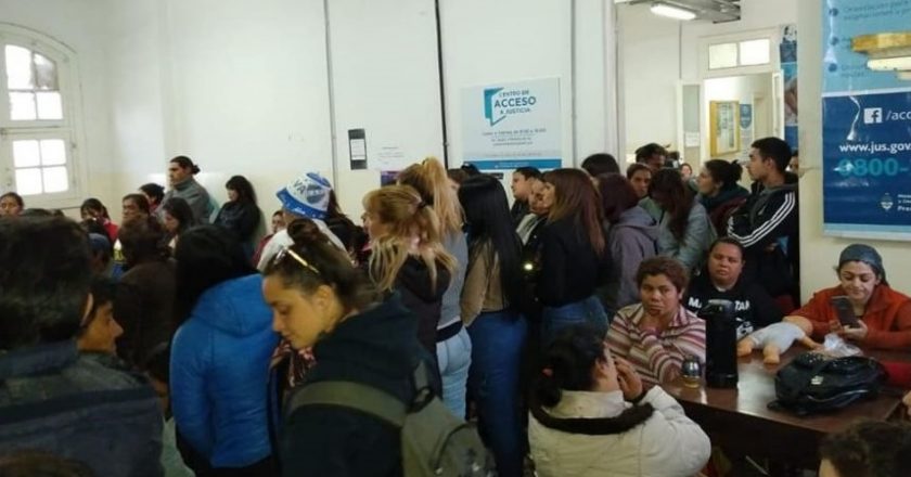 Organizaciones sociales mantienen la ocupación de las oficinas de Desarrollo Social en Mar del Plata