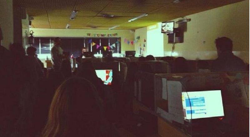A pesar de ponerlos en ese convenio, Cablevisión hizo trabajar a su call center el día del empleado de comercio