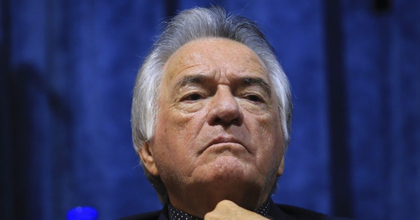 Barrionuevo insiste en que «Lavagna va a crecer y va a estar dentro de la pelea»