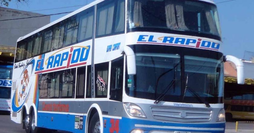 Choferes de El Rápido paralizan el servicio en Mar del Plata por deudas salariales
