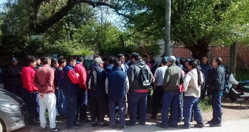 Cierra fábrica de ventanas en Moreno y deja 100 empleados en la calle