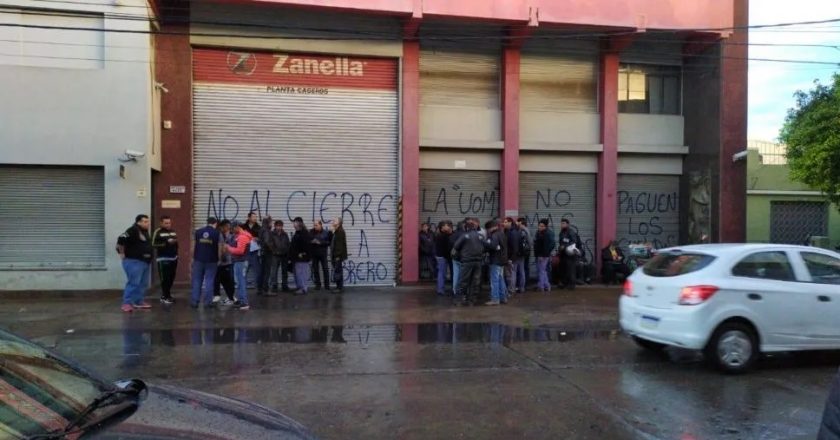 Zanella militarizó su planta de Caseros y comunicó otra tanda de despidos masivos