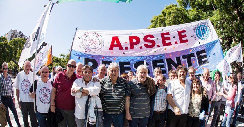 Los jerárquicos acusan a Macri de «entregar la soberanía energética» a días de dejar el Gobierno