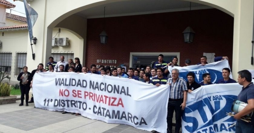 VIales nacionales comenzaron un paro por tiempo indeterminado por deudas salariales desde 2016