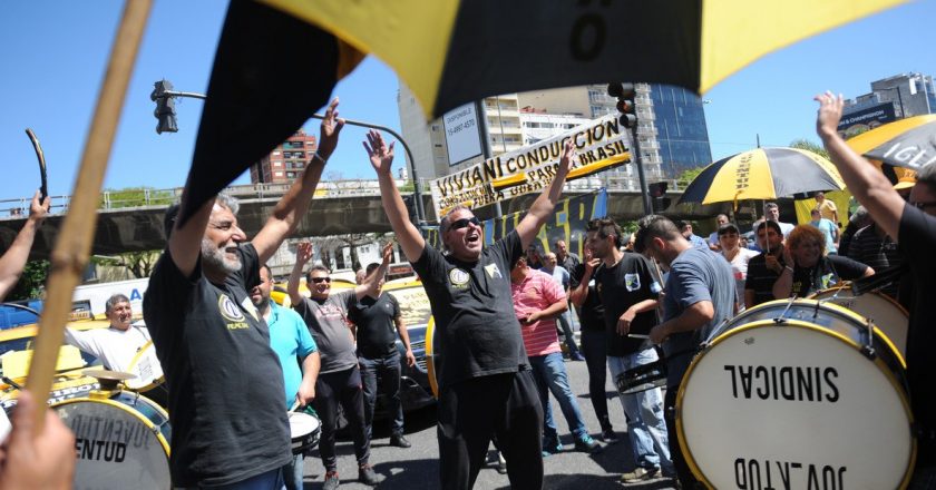 «Nuestra actividad se encuentra al borde de la extinción»