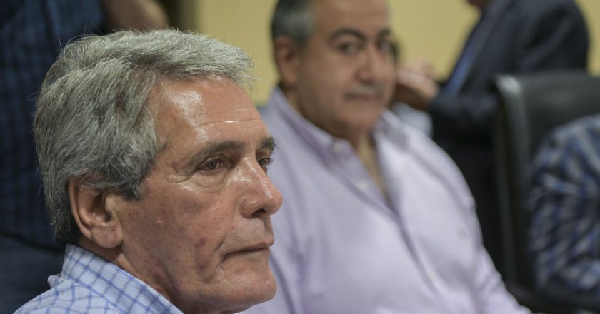 Mientras pide un «congelamiento de precios», Acuña se lleva el último favor de la gestión Cambiemos