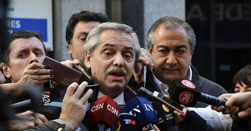 Asistencia perfecta y tregua en CGT para recibir a Alberto Fernández