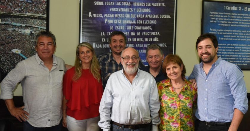 Gremios presentaron a Máximo Kirchner un programa de 15 puntos para el acceso a la salud