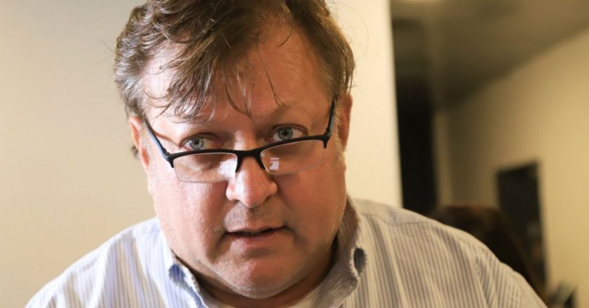 «Más que de bono, tenemos que hablar de salarios»