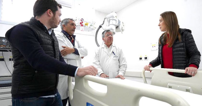 Médicos piden que Vidal reabra las paritarias y dicen que se va con «el presupuesto más bajo en la historia sanitaria provincial»
