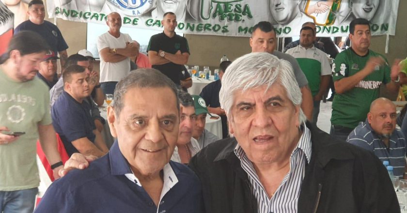 Los Moyano esperan que todas las empresas de la actividad paguen el bono de 20 mil pesos