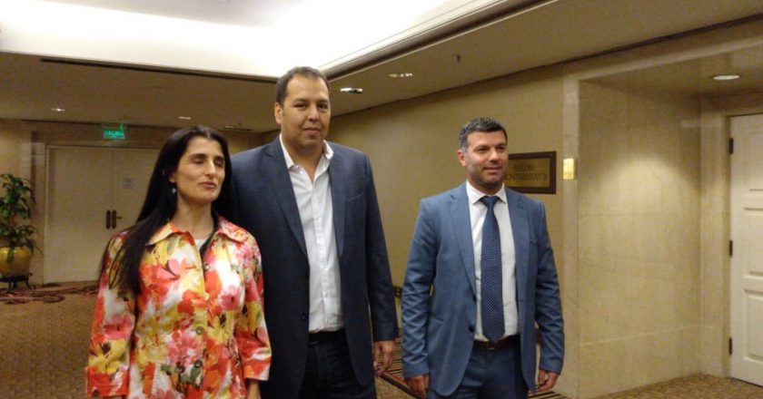 Flores asumió la conducción del gremio de la AFIP y el moyanismo tuvo su primera foto con Moroni