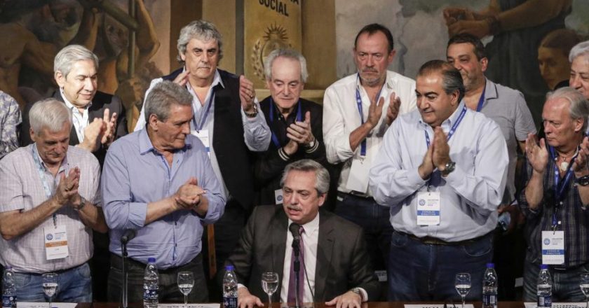 «Posiblemente se otorgue un aumento generalizado de salarios»