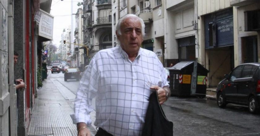 Sica le firmó paritarias a la UTA hasta diciembre y el próximo Gobierno deberá cerrarlas