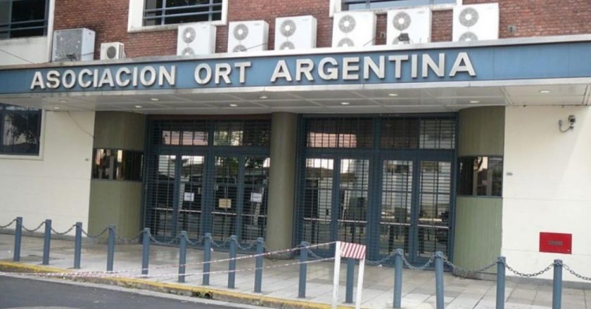 Más de 10 docentes despedidos de la ORT por organizarse gremialmente