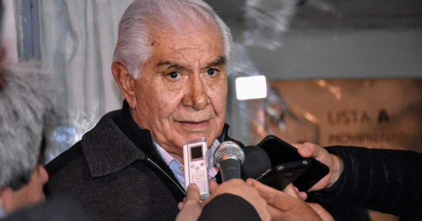 Petroleros pedirán que se congelen por 90 días los despidos en Vaca Muerta
