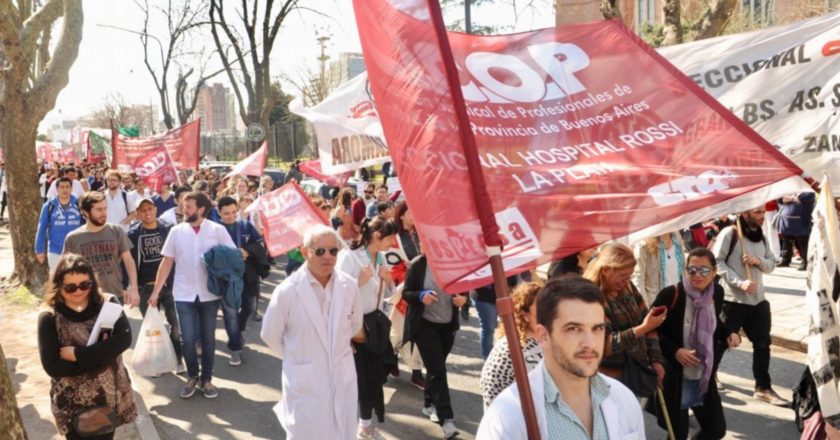 Los médicos ya le pidieron la apertura de discusión paritaria a Kicillof