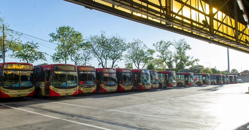 Los choferes de la Línea 60 repudiaron la toma de la UTA y pidieron democracia sindical