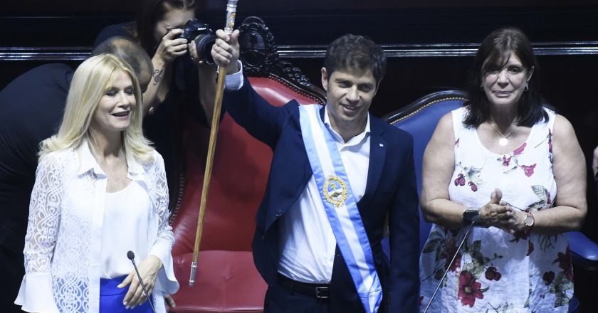 Kicillof tendrá hoy su primer cara a cara con los gremios docentes