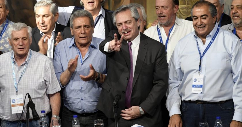 Debuta el pacto social con la definición del aumento generalizado de salarios
