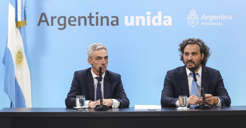 «Estamos buscamos recomponer el salarios de los que cobran menos»