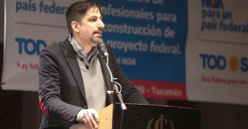 El Gobierno avisa que la paritaria docente podría convocarse a mediados de enero