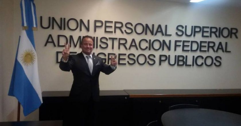 Oficialista eterno: Estevez pasó de ser macrista a albertista en dos meses
