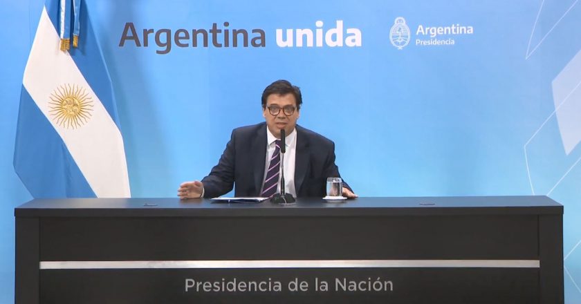 El Gobierno anunciará hoy el aumento de 4 mil pesos para estatales