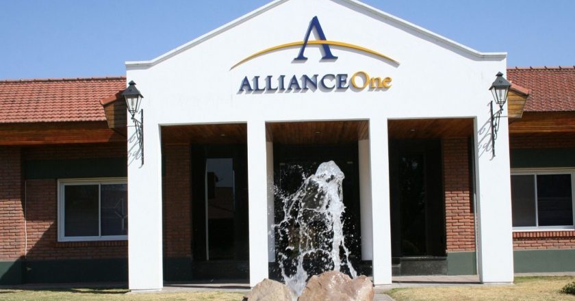 Alliance One pagará doble indemnización para despedir a los 266 tabacaleros
