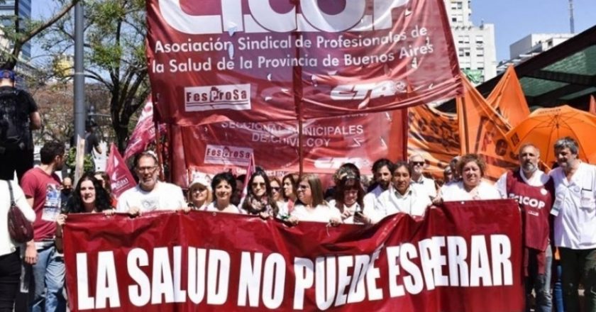 Médicos insisten con pedido a Kicillof para «abrir procesos de diálogo» con el gobierno
