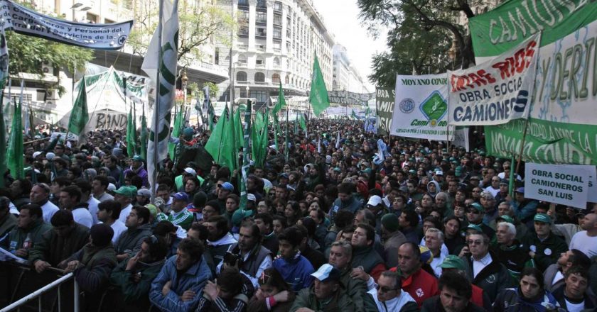 Fracasó la paritaria camionera y Moyano advierte que tomará «todas las medidas que sean necesarias»