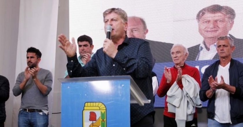 Ziliotto se desmarca del resto de los gobernadores y activa la cláusula gatillo para los estatales