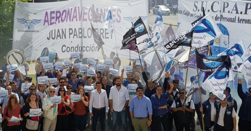 El Gobierno le habilitó a Moyano un gremio aliado en el sector aeronáutico