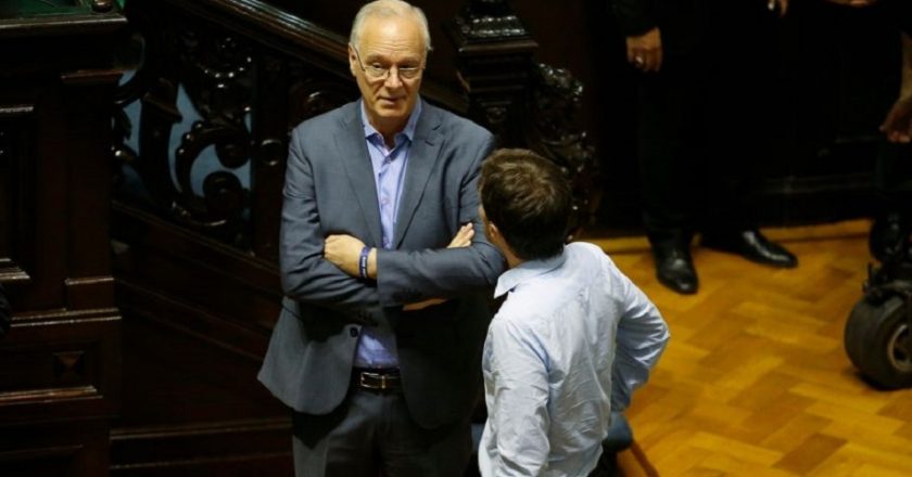 Los médicos llevarán propuestas para superar la crisis de la salud a su mano a mano con la gestión Kicillof