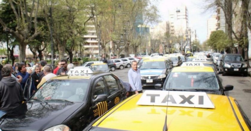 Remiseros y taxistas pararon en Mar del Plata por el asesinato de un compañero