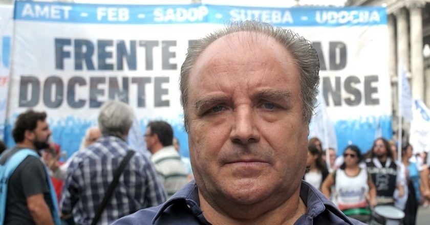 «Hay 250 mil docentes debajo de la línea de la pobreza»