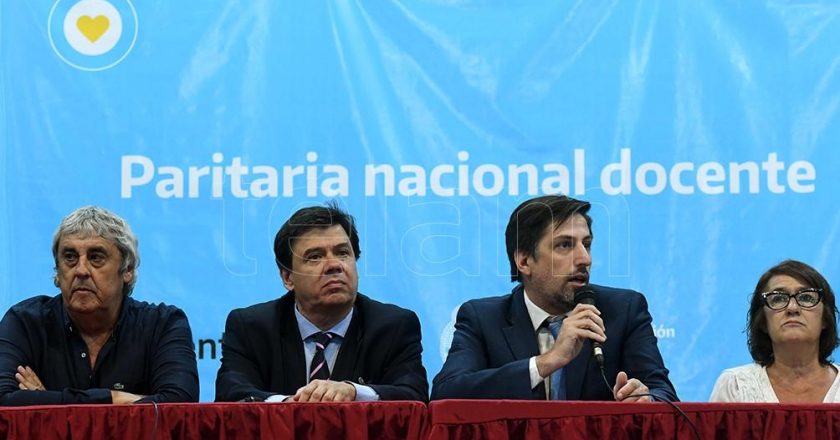 Trotta propone una «discusión trimestral continua» en la paritaria nacional docente