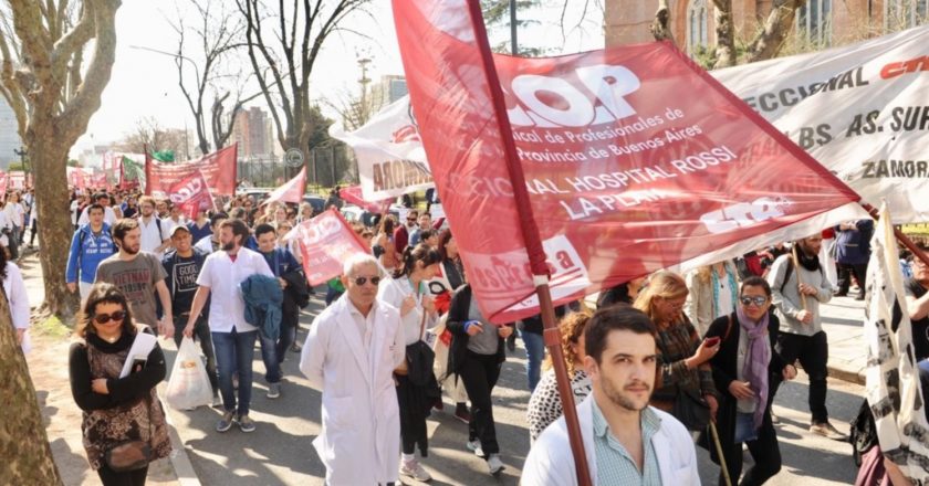 Los médicos esperan esta semana una oferta salarial de la gestión Kicillof