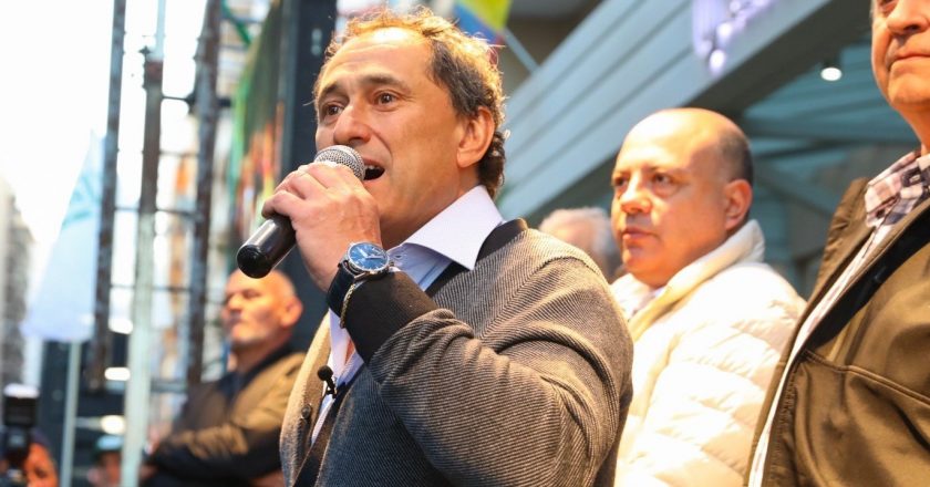 Sasia le pidió a Fernández una Ley Federal de Transporte que articule sus modos