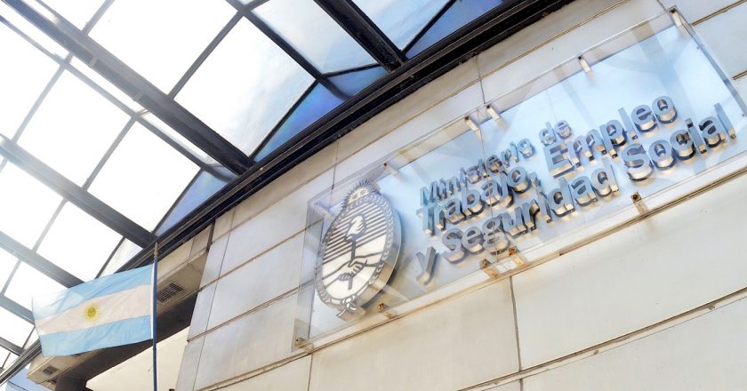 Moroni avaló la creación de un sindicato de inspectores laborales, el décimo desde el inicio de su gestión