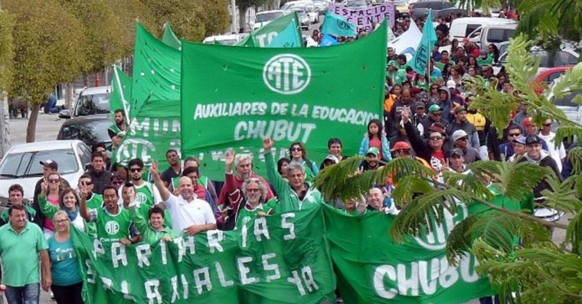Obvio: estatales de Chubut rechazan cobrar sus sueldos en Patacones