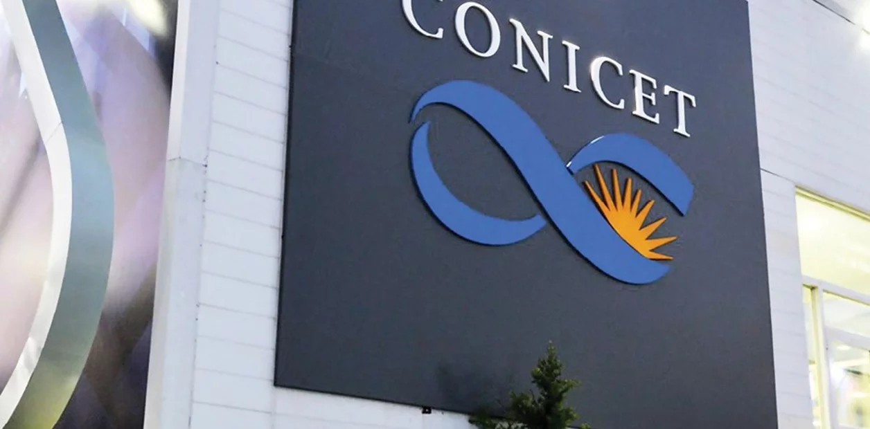 Científicos del Conicet buscan escapar del paraguas de UPCN y van por su propio Convenio Colectivo