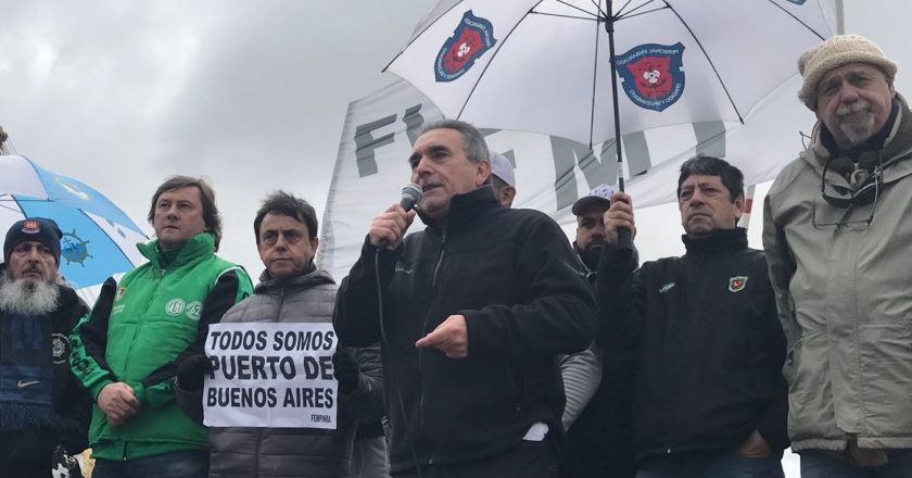 Asamblea de portuarios por la falta de definiciones sobre la política para el sector